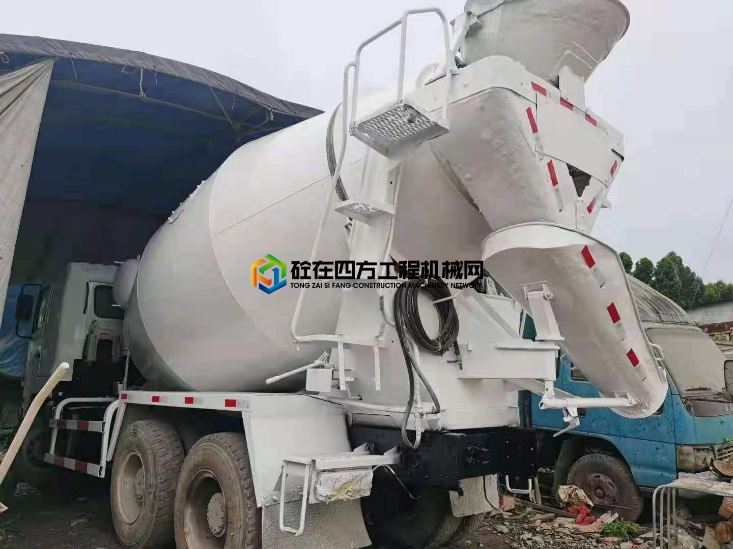https://images.tongzsf.com/tong/truck_machine/20210619/160cd4ff718edf.jpg