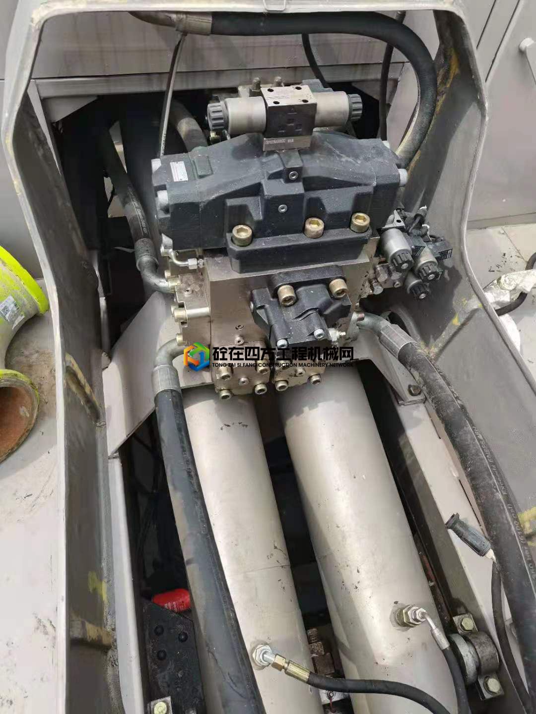 https://images.tongzsf.com/tong/truck_machine/20210619/160cd50253a5a8.jpg