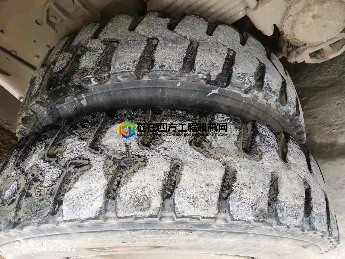 https://images.tongzsf.com/tong/truck_machine/20210621/160cfe8d8e66ff.jpg