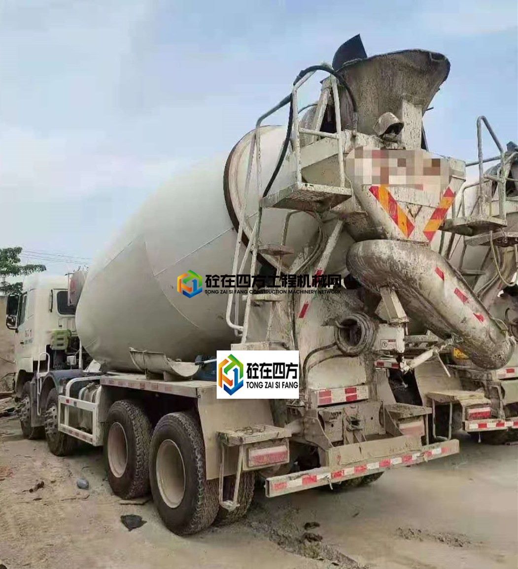 https://images.tongzsf.com/tong/truck_machine/20210621/160d00ad12a35c.jpg