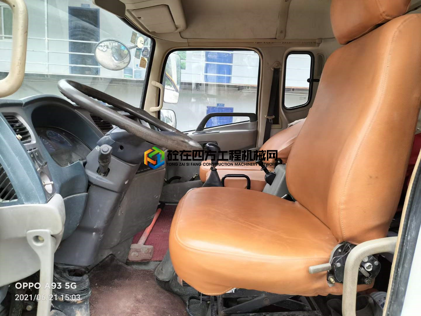 https://images.tongzsf.com/tong/truck_machine/20210621/160d052843731a.jpg