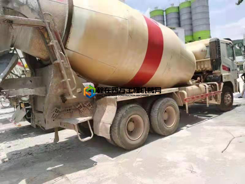 https://images.tongzsf.com/tong/truck_machine/20210622/160d14ac756adb.jpg