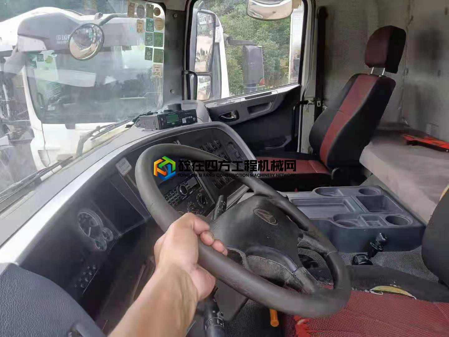 https://images.tongzsf.com/tong/truck_machine/20210623/160d291e3de69a.jpg