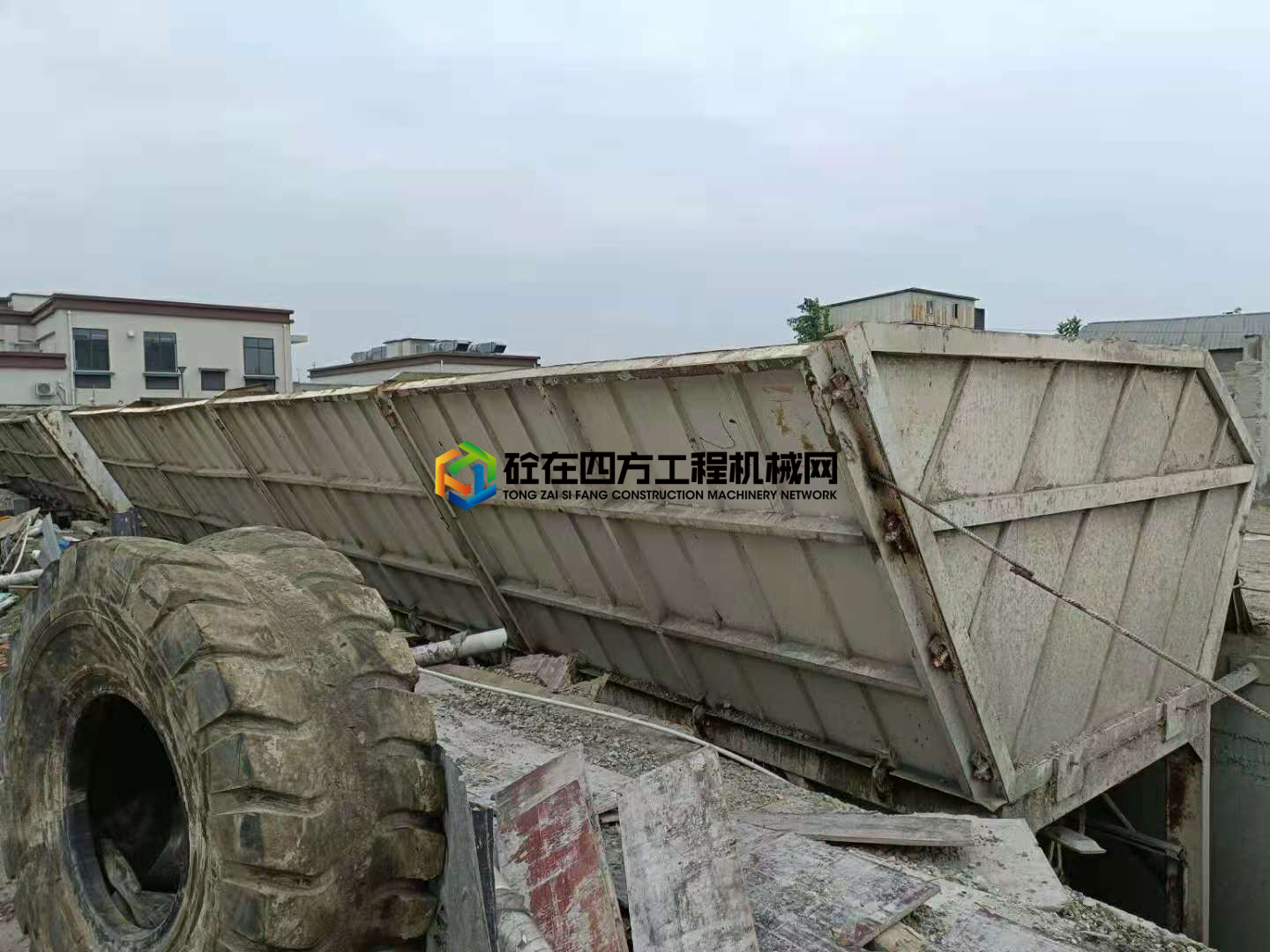 https://images.tongzsf.com/tong/truck_machine/20210623/160d2a55e8be5a.jpg