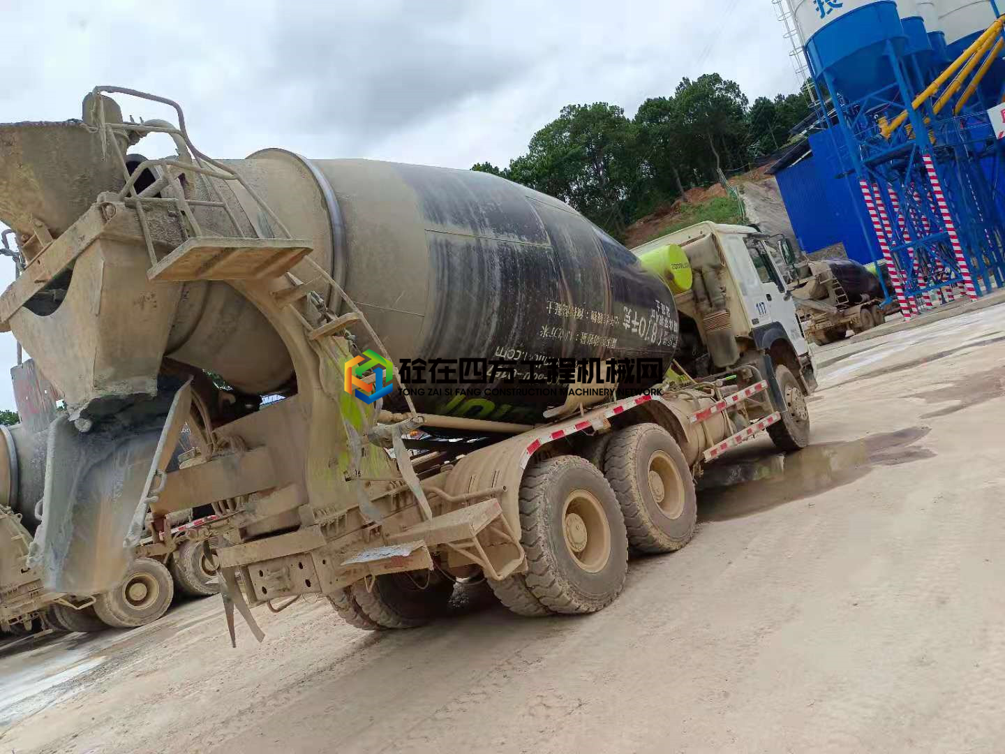 https://images.tongzsf.com/tong/truck_machine/20210624/160d3eff91507a.jpg