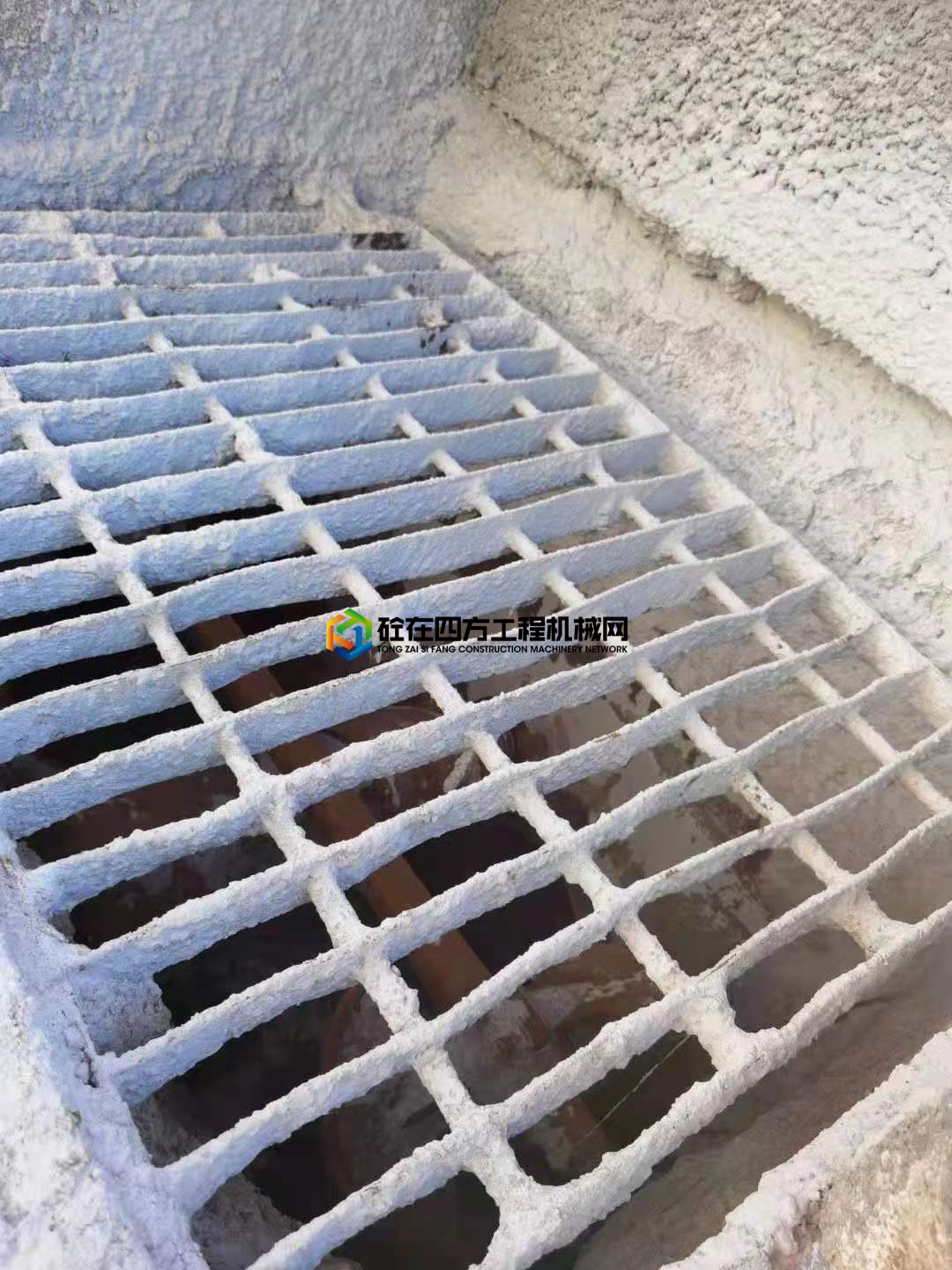 https://images.tongzsf.com/tong/truck_machine/20210625/160d52b583fecb.jpg