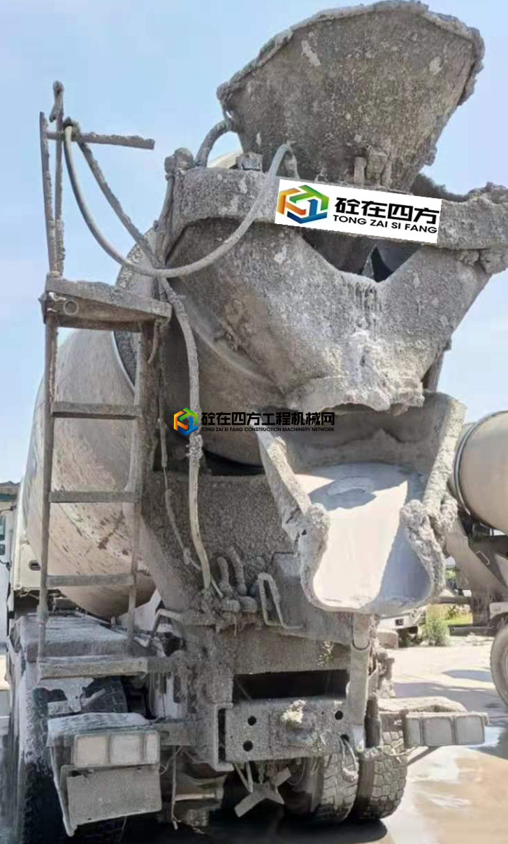 https://images.tongzsf.com/tong/truck_machine/20210625/160d58ed3aeafc.jpg