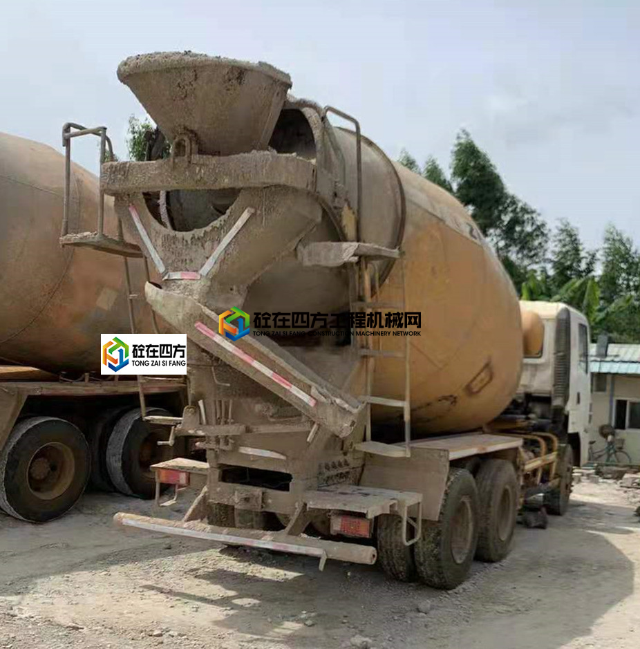 https://images.tongzsf.com/tong/truck_machine/20210626/160d6982bbee4e.jpg