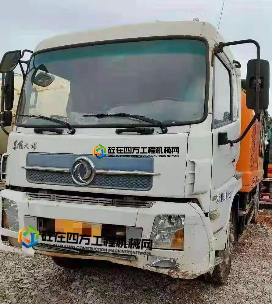 https://images.tongzsf.com/tong/truck_machine/20210630/160dbdcce95cad.jpg