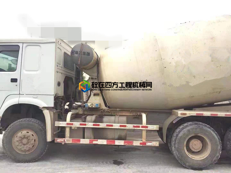 https://images.tongzsf.com/tong/truck_machine/20210630/160dbe4b8efd81.jpg