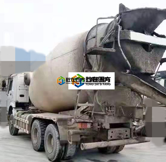 https://images.tongzsf.com/tong/truck_machine/20210630/160dbe4bdc57db.jpg
