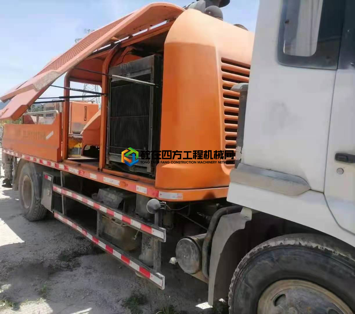 https://images.tongzsf.com/tong/truck_machine/20210705/160e26fd9895d6.jpg