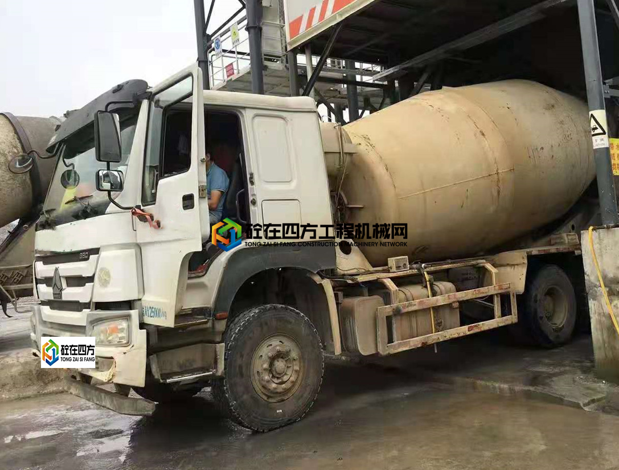 https://images.tongzsf.com/tong/truck_machine/20210705/160e2a684df018.jpg