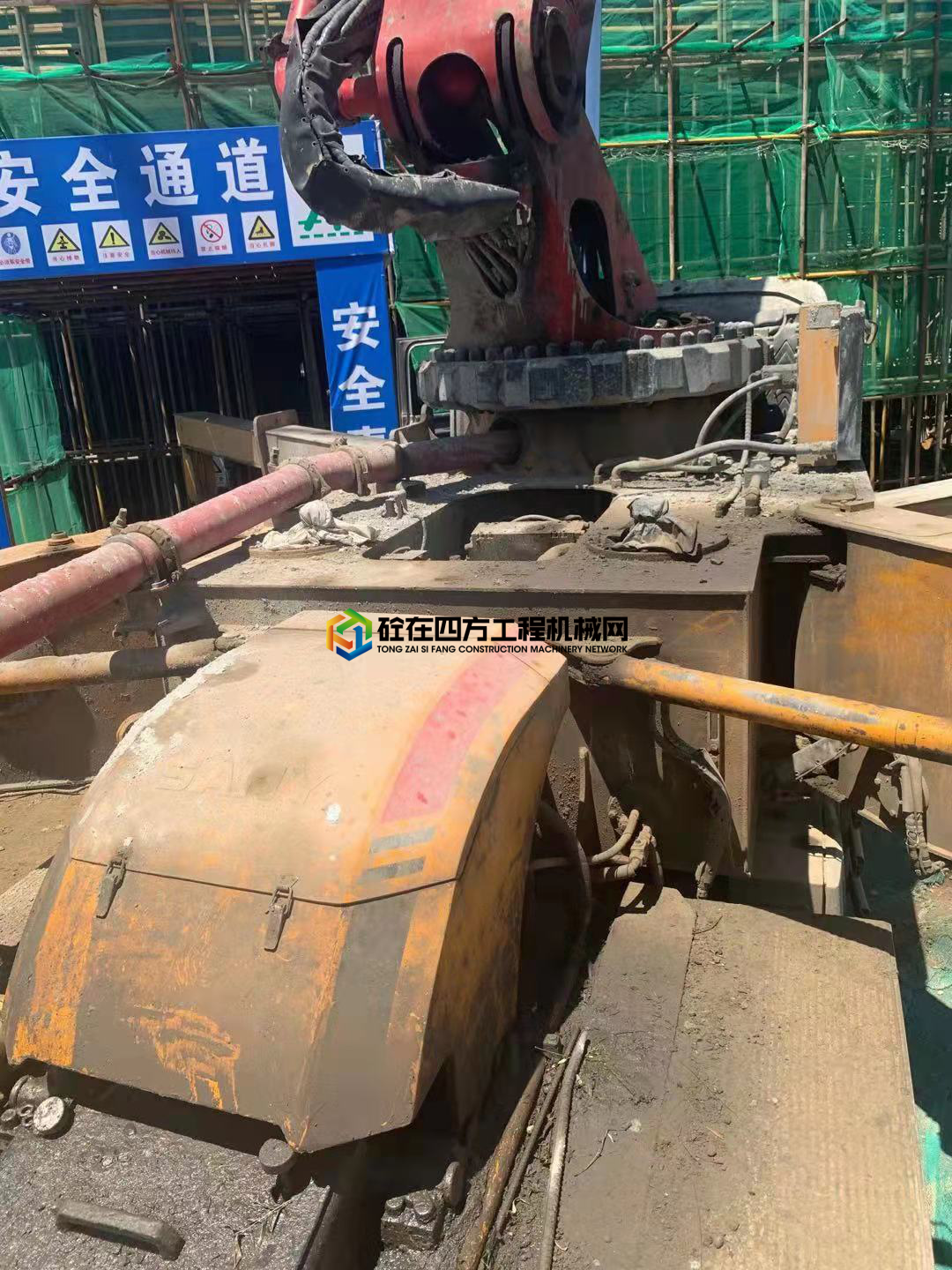 https://images.tongzsf.com/tong/truck_machine/20210705/160e2c48fb7564.jpg