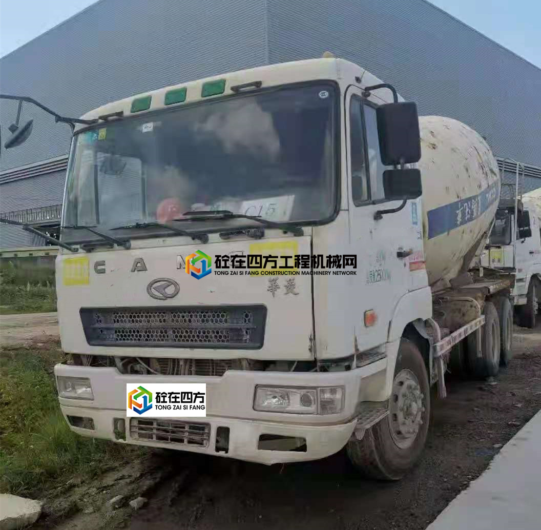 https://images.tongzsf.com/tong/truck_machine/20210705/160e2cc33e0f96.jpg