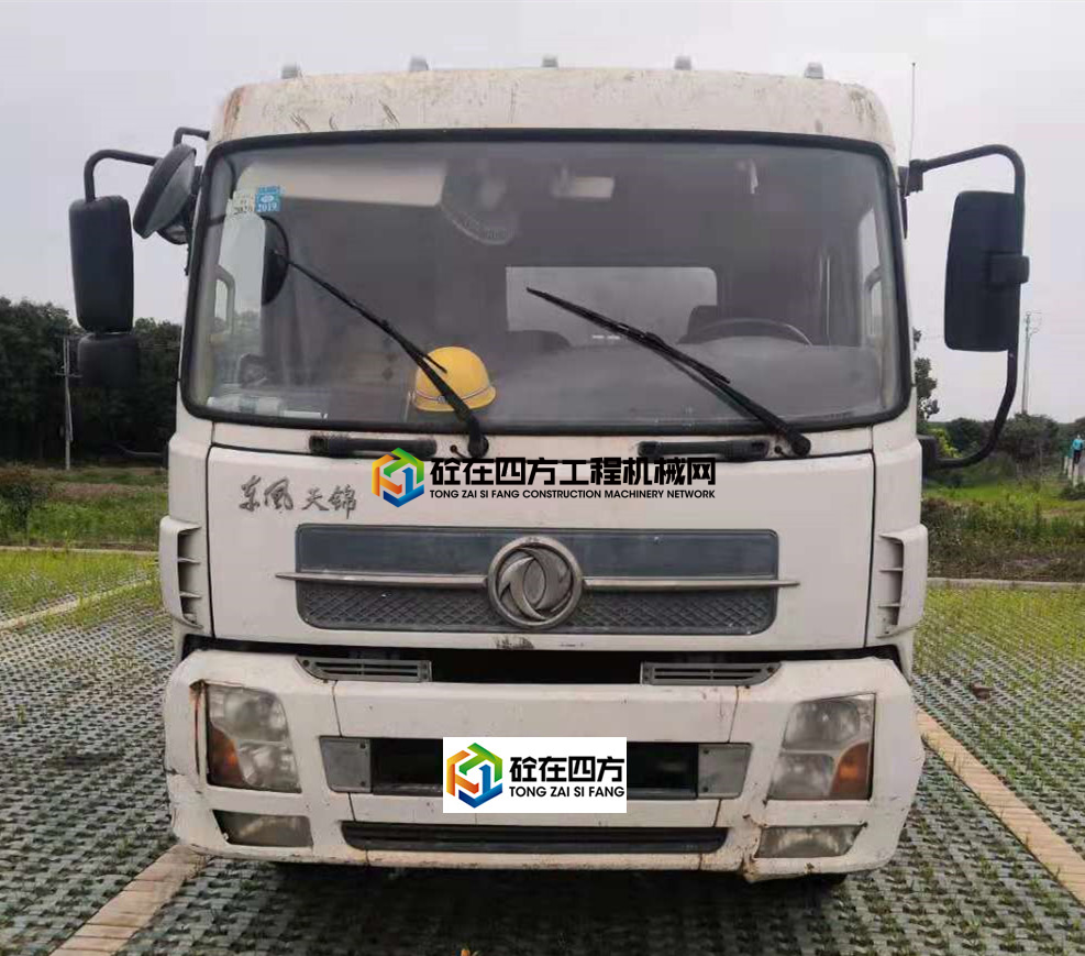 https://images.tongzsf.com/tong/truck_machine/20210706/160e3cd88cfe90.jpg