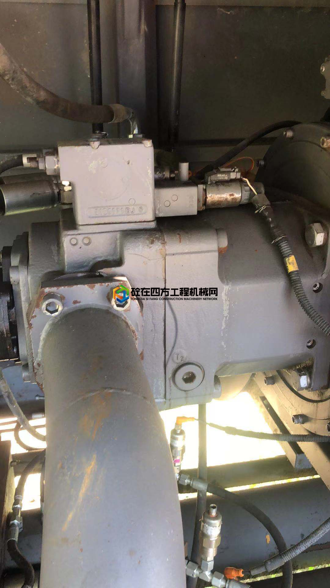 https://images.tongzsf.com/tong/truck_machine/20210707/160e50b8d76cb7.jpg