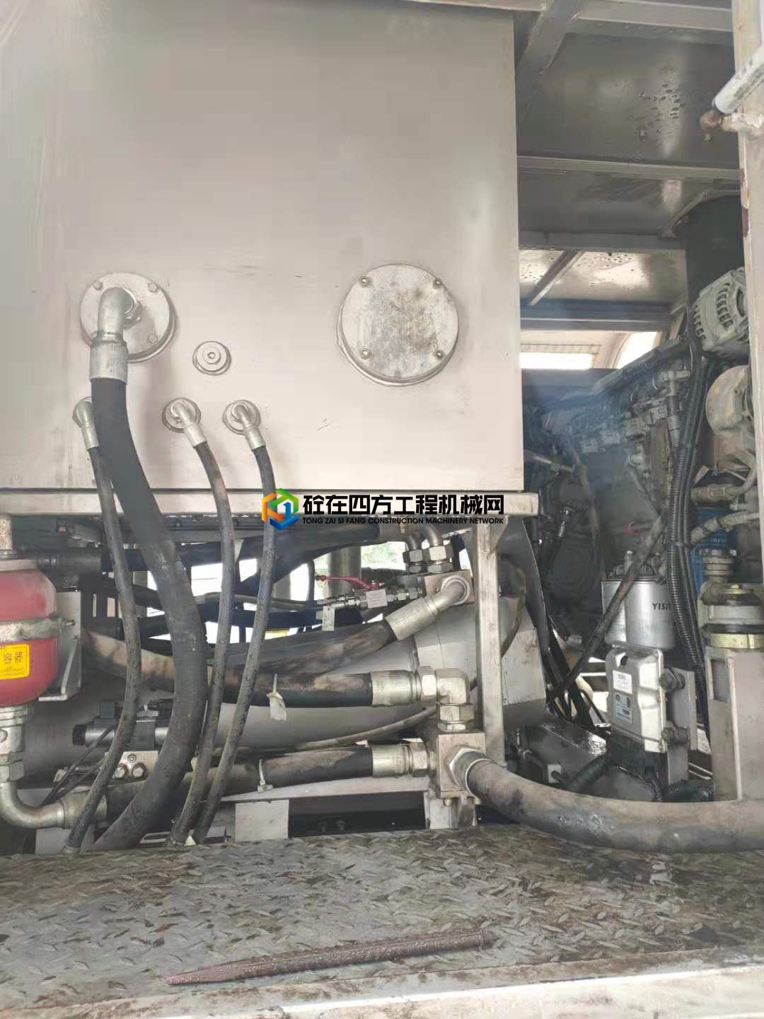 https://images.tongzsf.com/tong/truck_machine/20210708/160e65f3b253a3.jpg