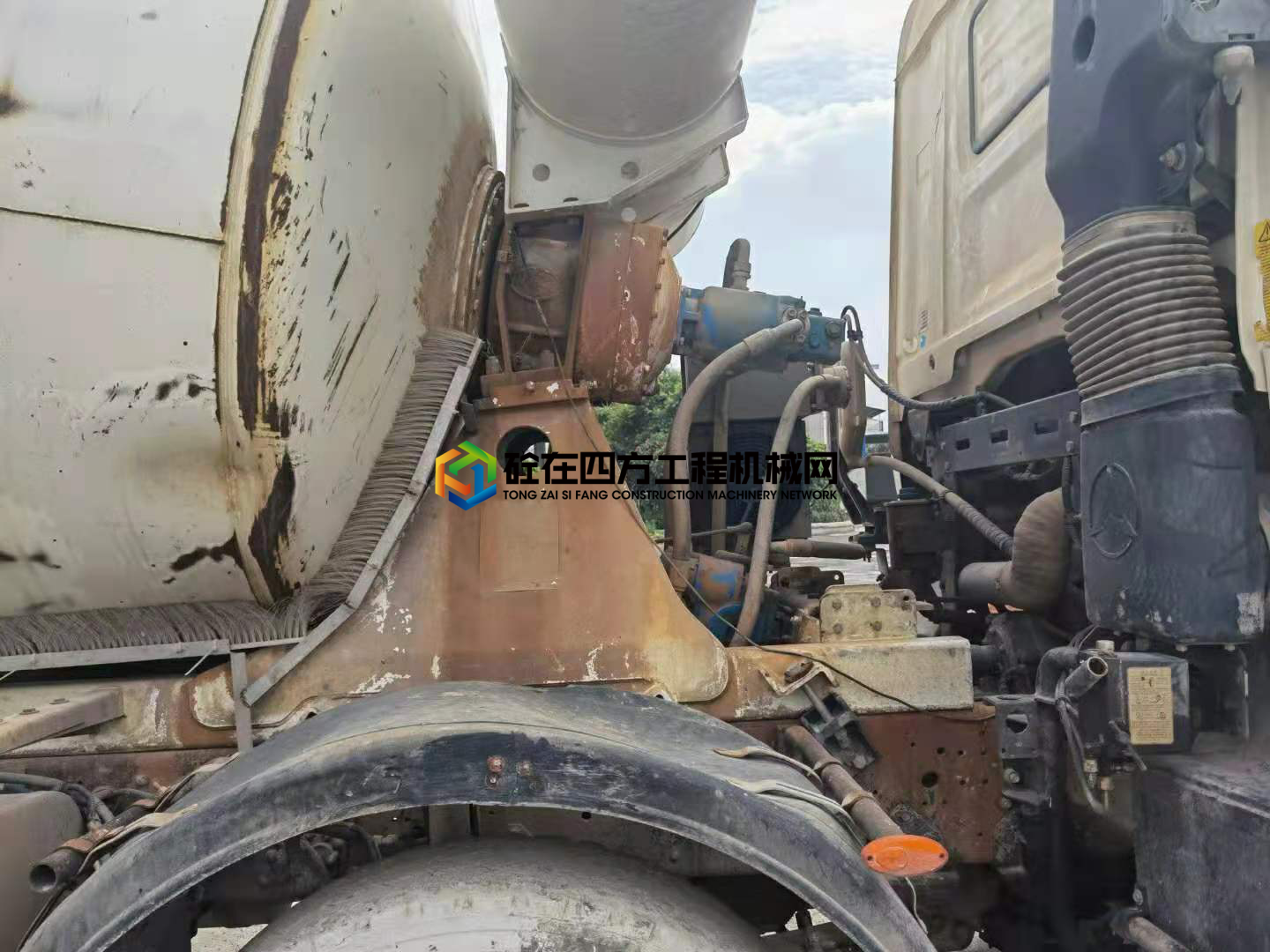 https://images.tongzsf.com/tong/truck_machine/20210708/160e6b6c1e910b.jpg