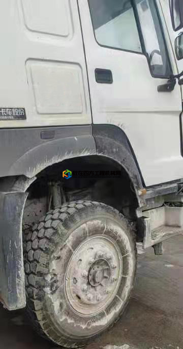 https://images.tongzsf.com/tong/truck_machine/20210708/160e6c88e175e3.jpg