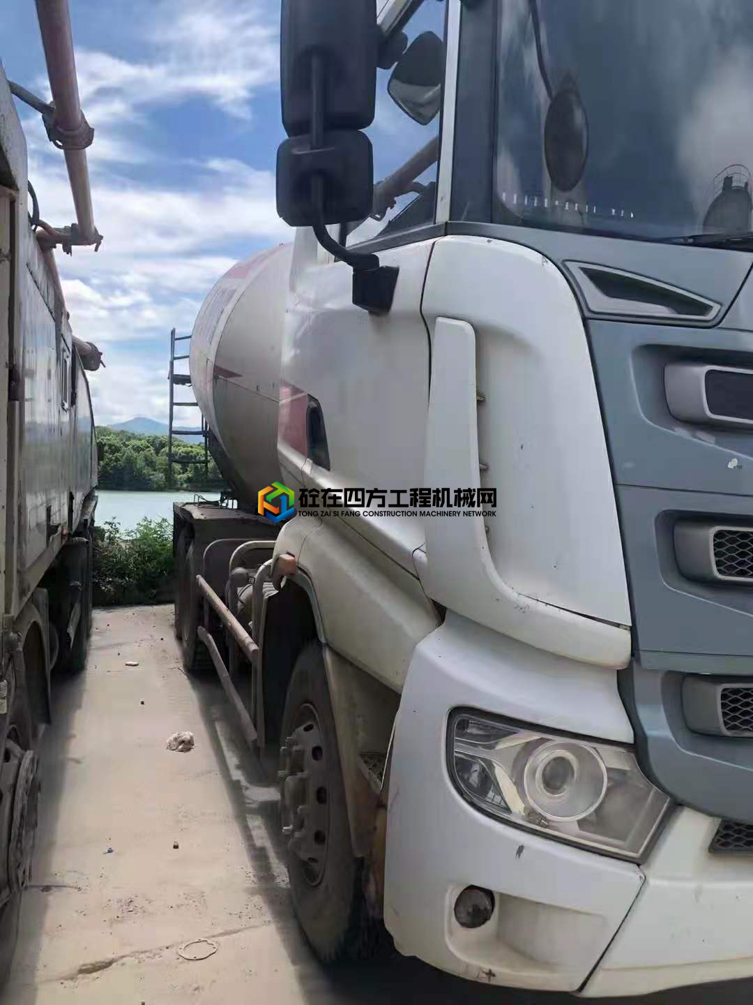 https://images.tongzsf.com/tong/truck_machine/20210709/160e7b844651a5.jpg