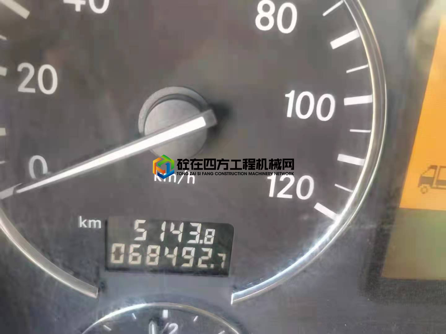 https://images.tongzsf.com/tong/truck_machine/20210712/160eba1b1808bf.jpg