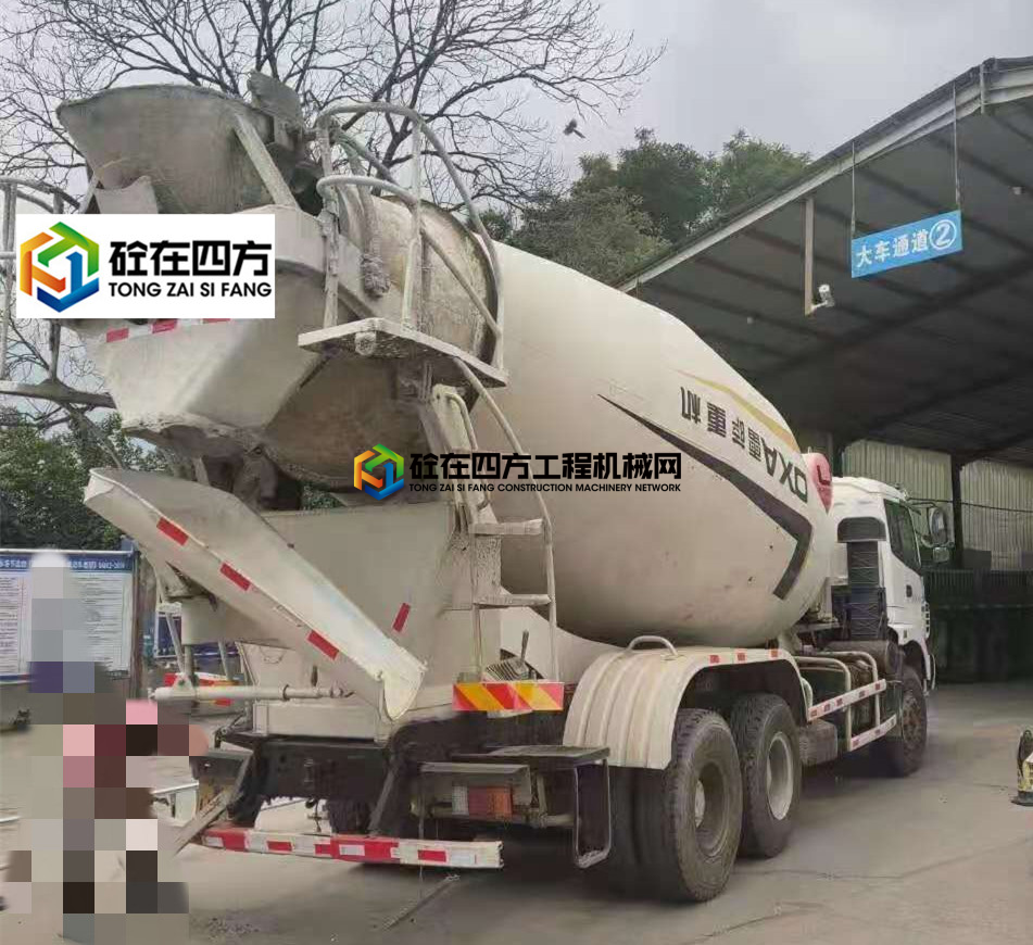 https://images.tongzsf.com/tong/truck_machine/20210712/160ebe52813601.jpg