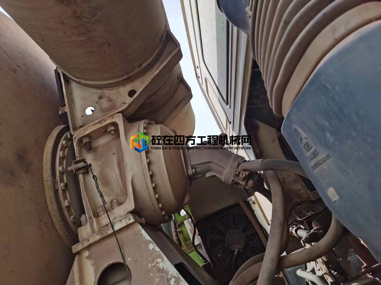 https://images.tongzsf.com/tong/truck_machine/20210712/160ebea9d3101b.jpg