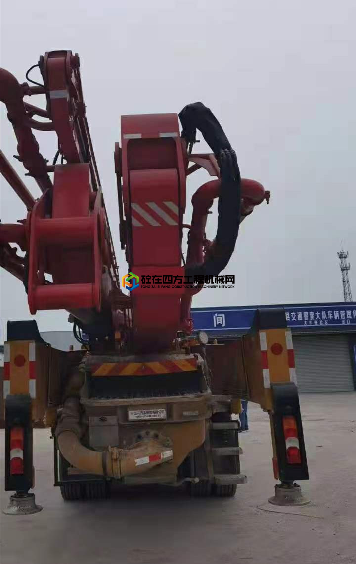 https://images.tongzsf.com/tong/truck_machine/20210712/160ebf71e87fee.jpg