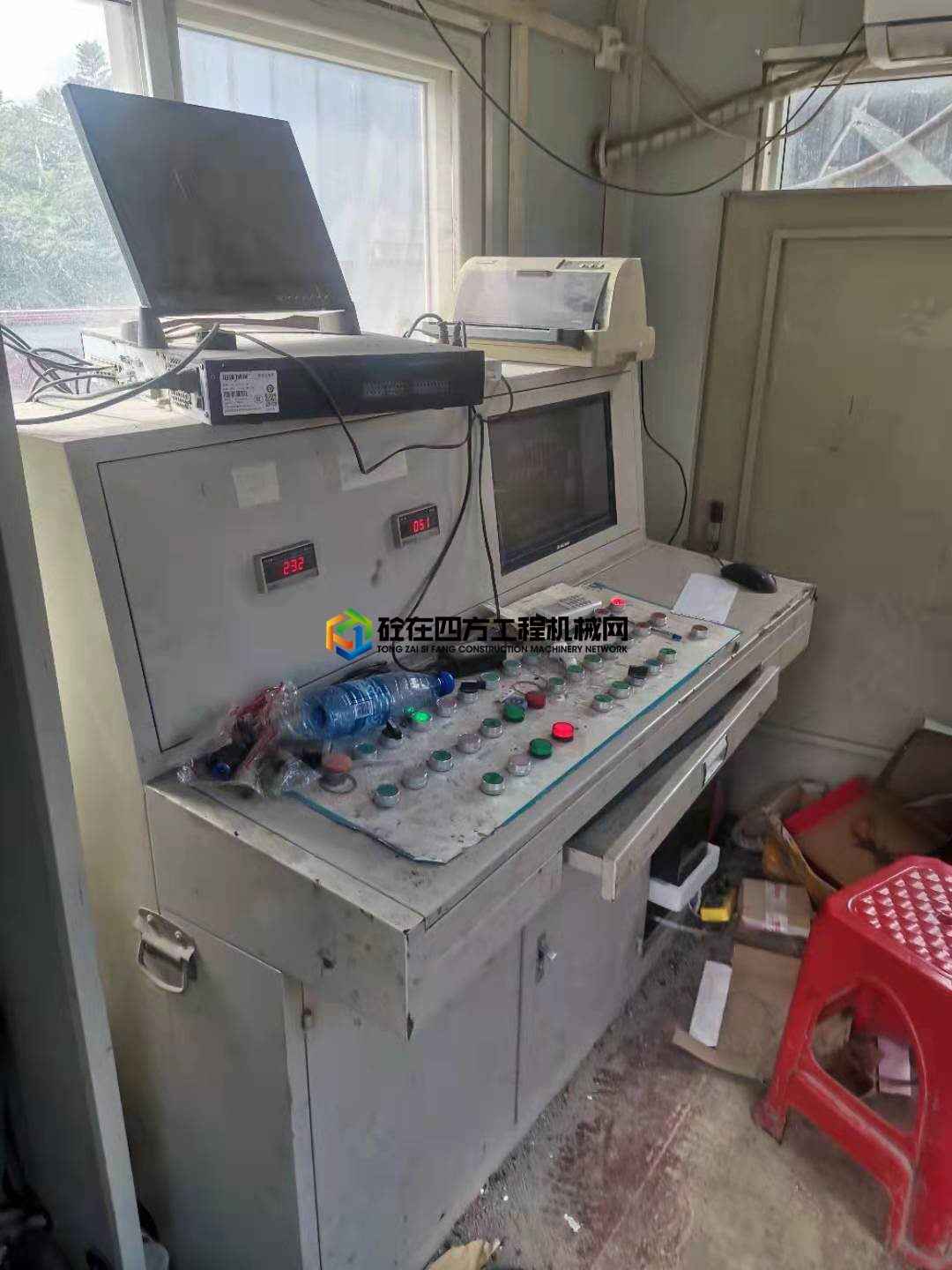 https://images.tongzsf.com/tong/truck_machine/20210712/160ebf78201cff.jpg