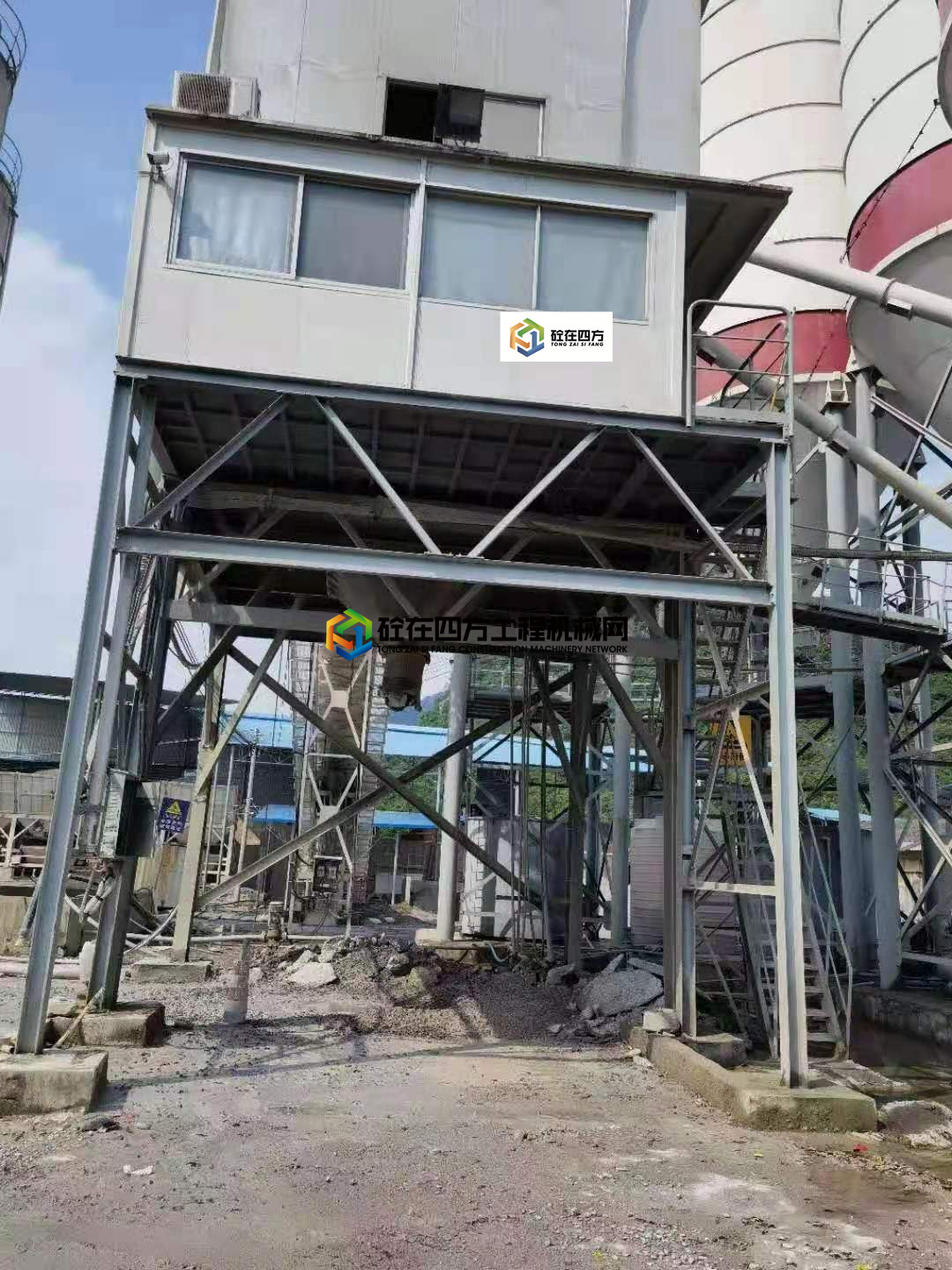 https://images.tongzsf.com/tong/truck_machine/20210712/160ec0a98c37d8.jpg