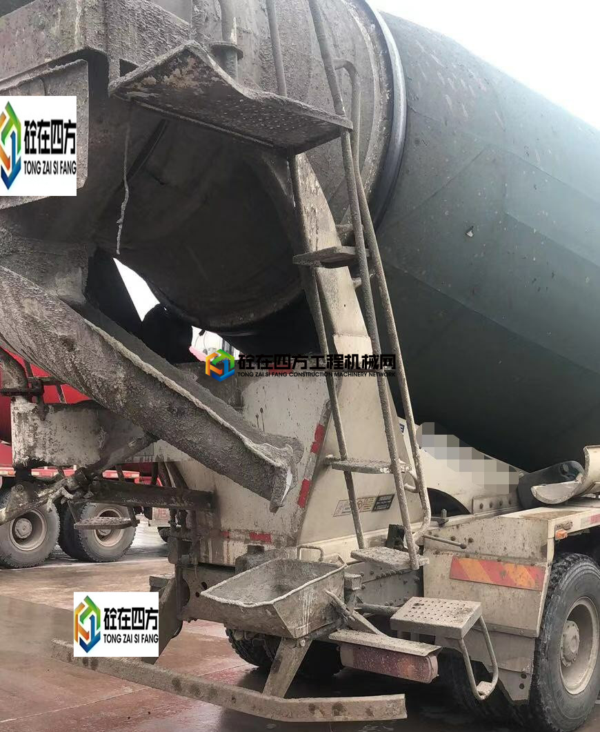 https://images.tongzsf.com/tong/truck_machine/20210713/160ed2cb81d6a0.jpg