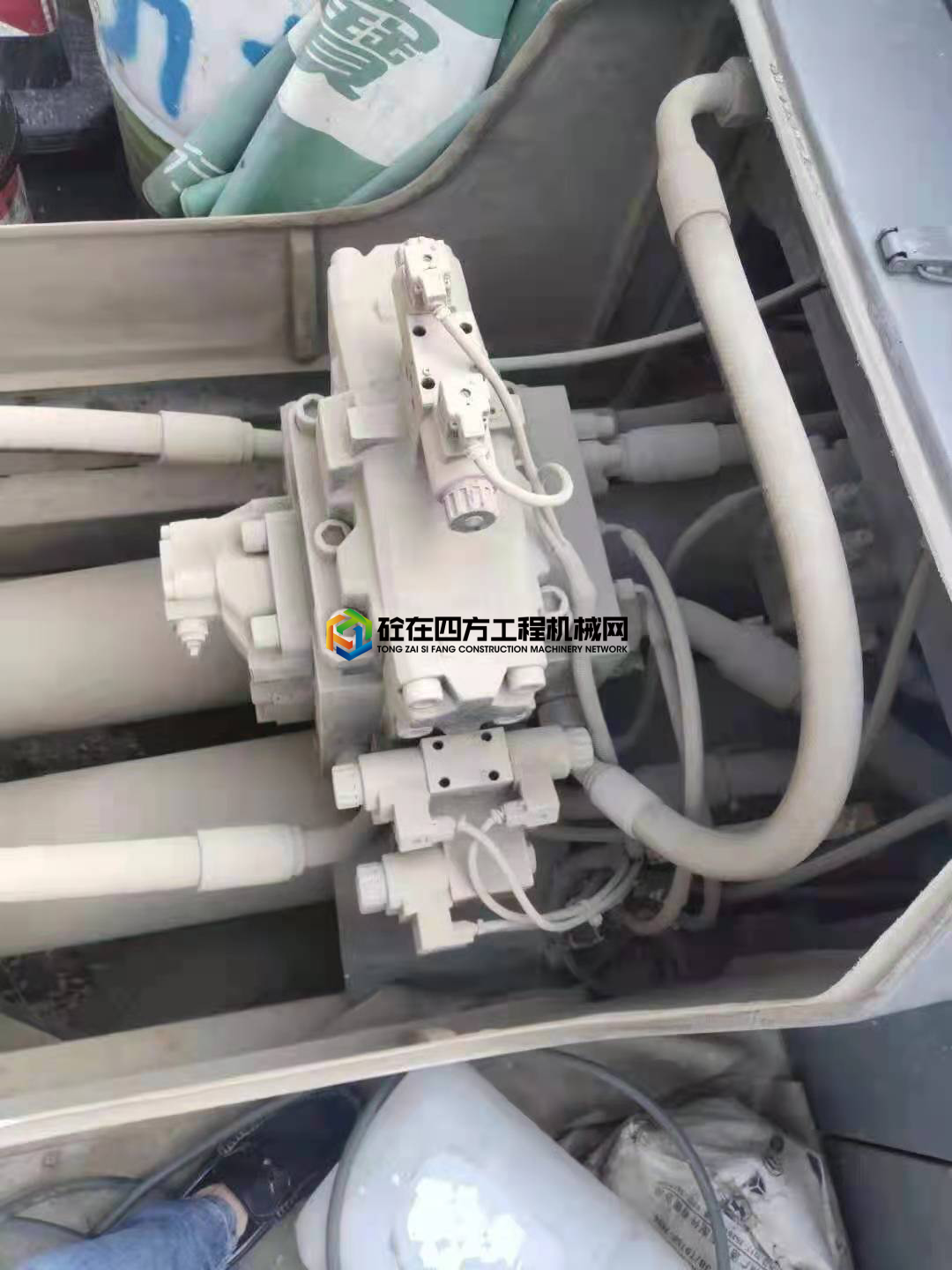 https://images.tongzsf.com/tong/truck_machine/20210714/160ee3e7f4a219.jpg