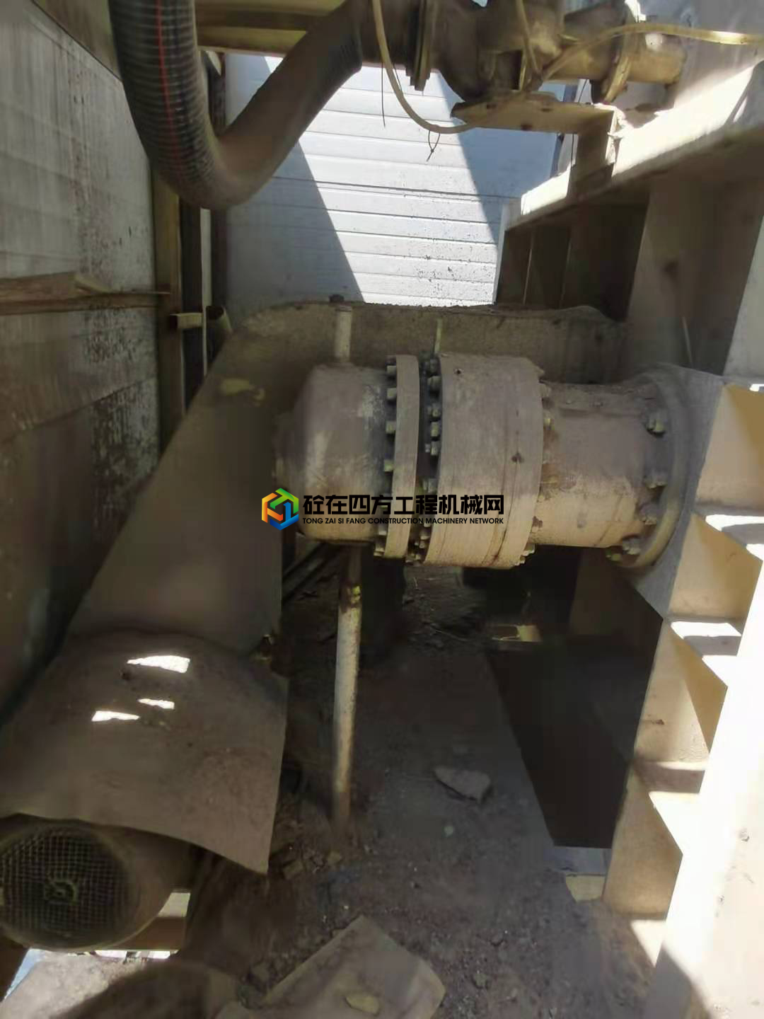 https://images.tongzsf.com/tong/truck_machine/20210714/160ee7c95cf347.jpg