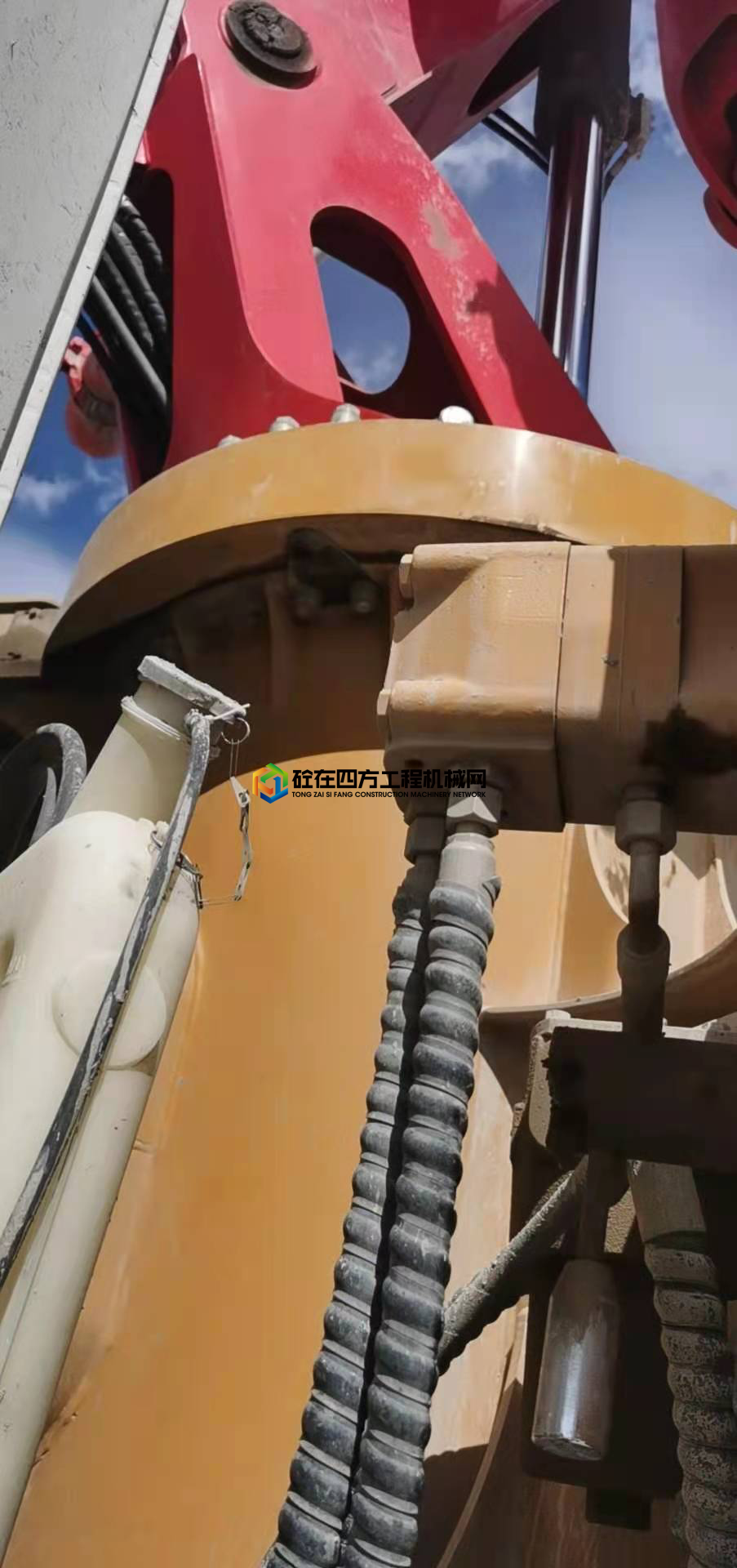 https://images.tongzsf.com/tong/truck_machine/20210715/160eff2386bfbd.jpg