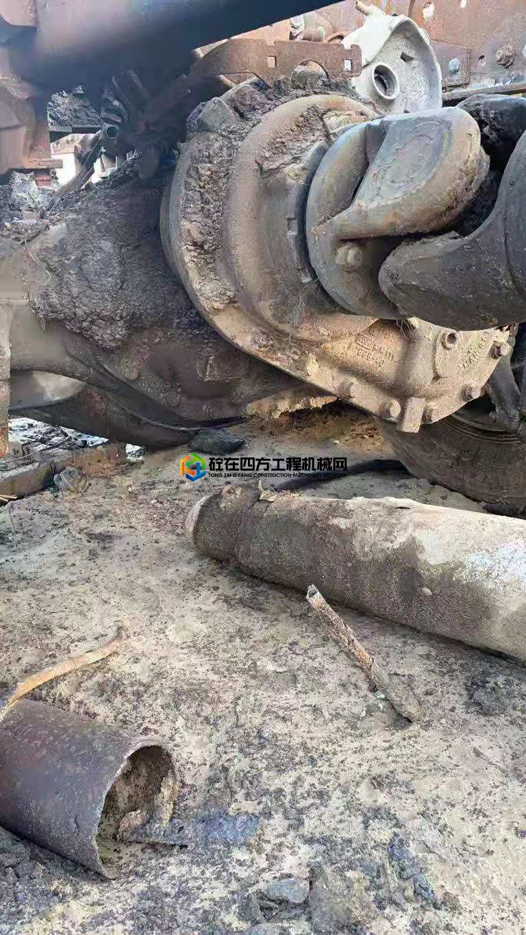 https://images.tongzsf.com/tong/truck_machine/20210715/160f001fbce1bc.jpg