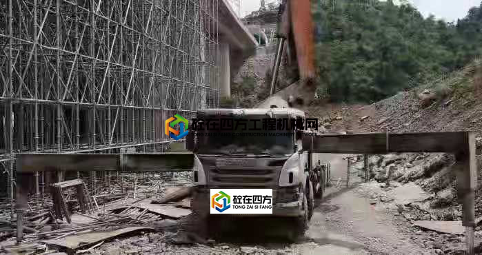 https://images.tongzsf.com/tong/truck_machine/20210715/160f0056fb17ec.jpg