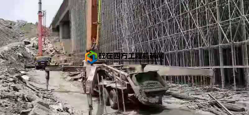 https://images.tongzsf.com/tong/truck_machine/20210715/160f0057bc2705.jpg
