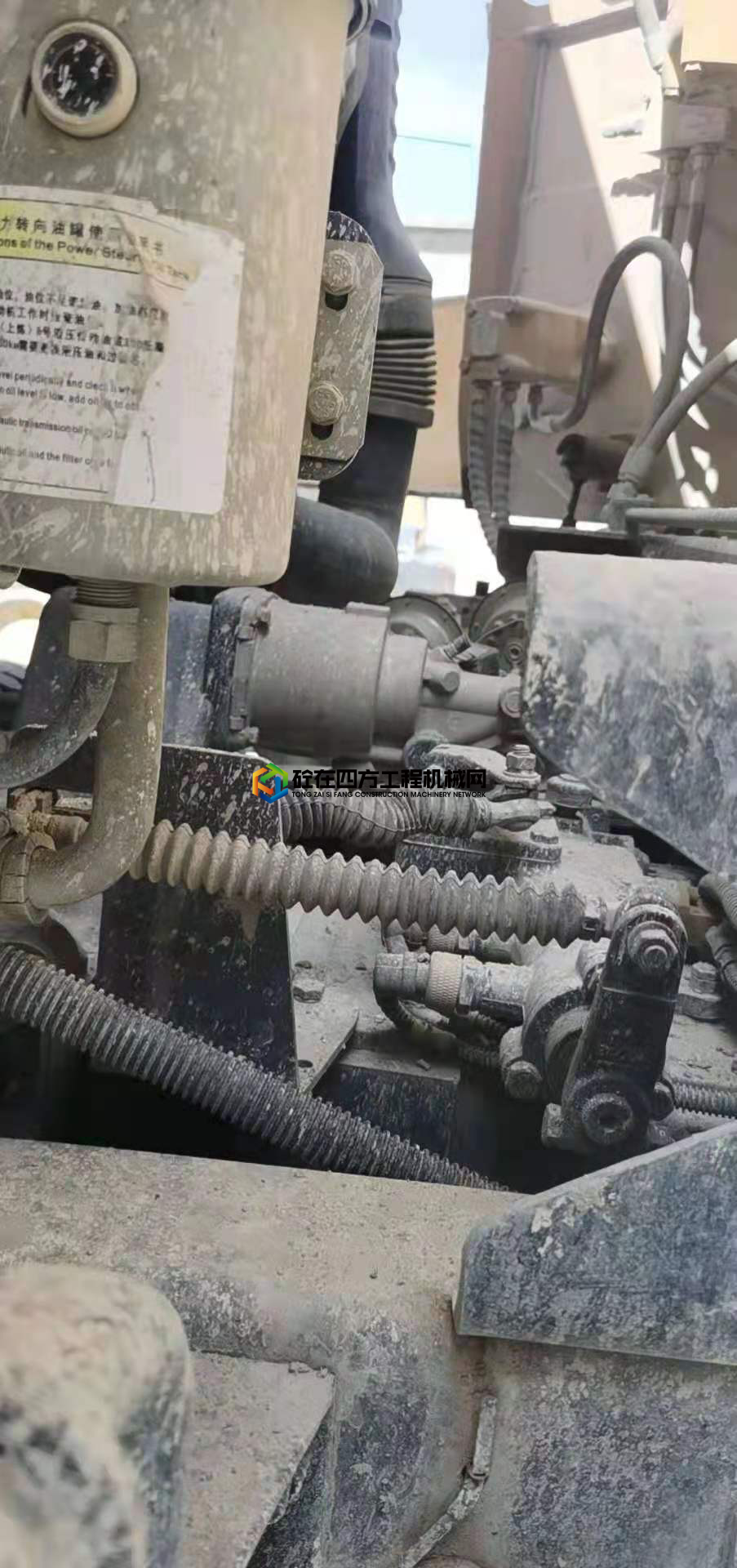 https://images.tongzsf.com/tong/truck_machine/20210716/160f0eb54166f4.jpg