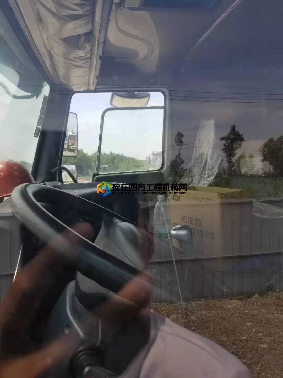 https://images.tongzsf.com/tong/truck_machine/20210716/160f0f22d8365f.jpg