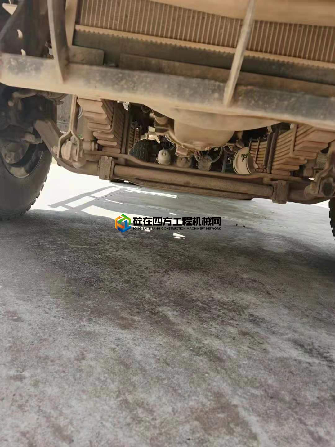 https://images.tongzsf.com/tong/truck_machine/20210717/160f22ec258fc9.jpg