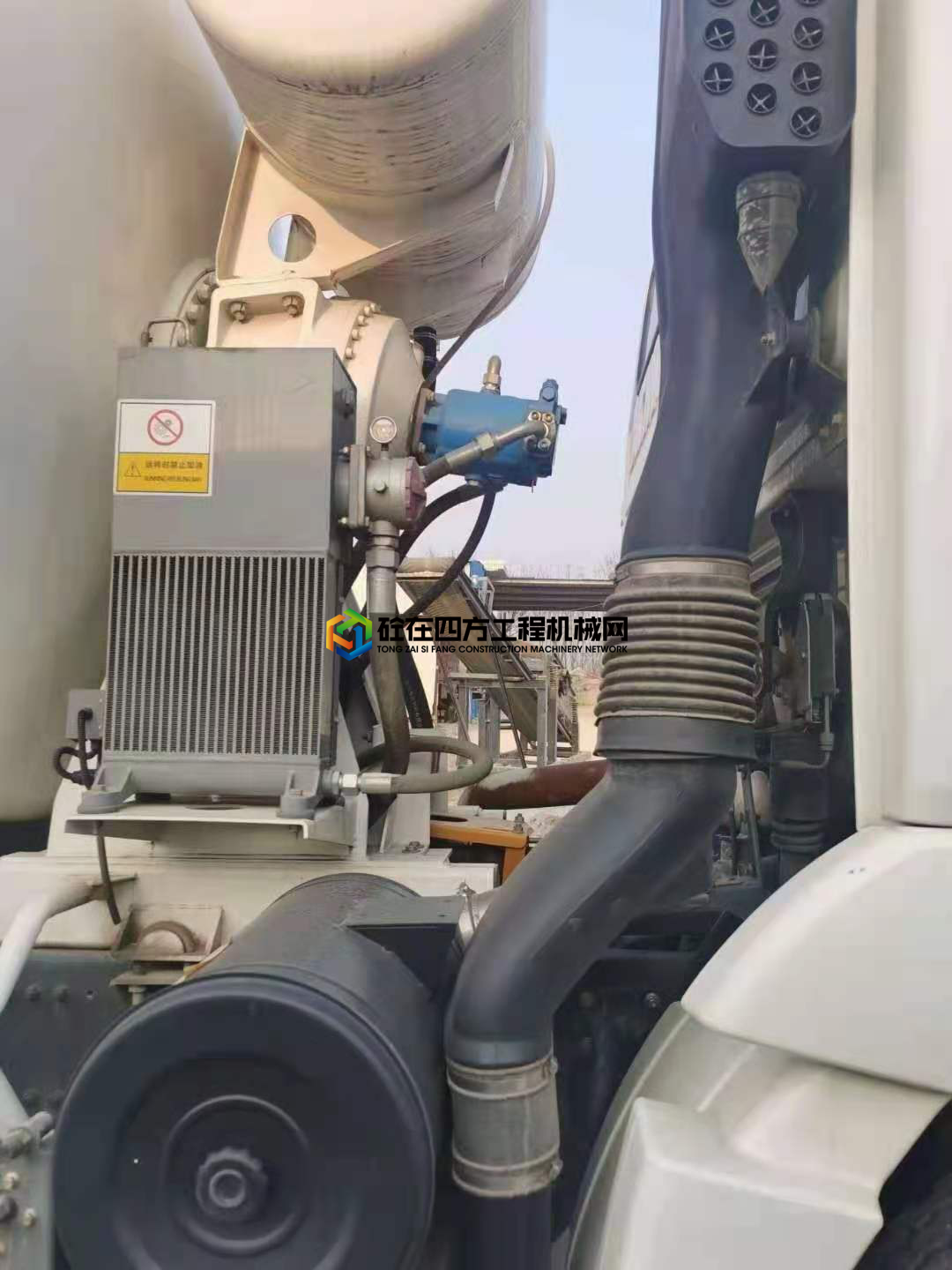 https://images.tongzsf.com/tong/truck_machine/20210717/160f2388f65205.jpg