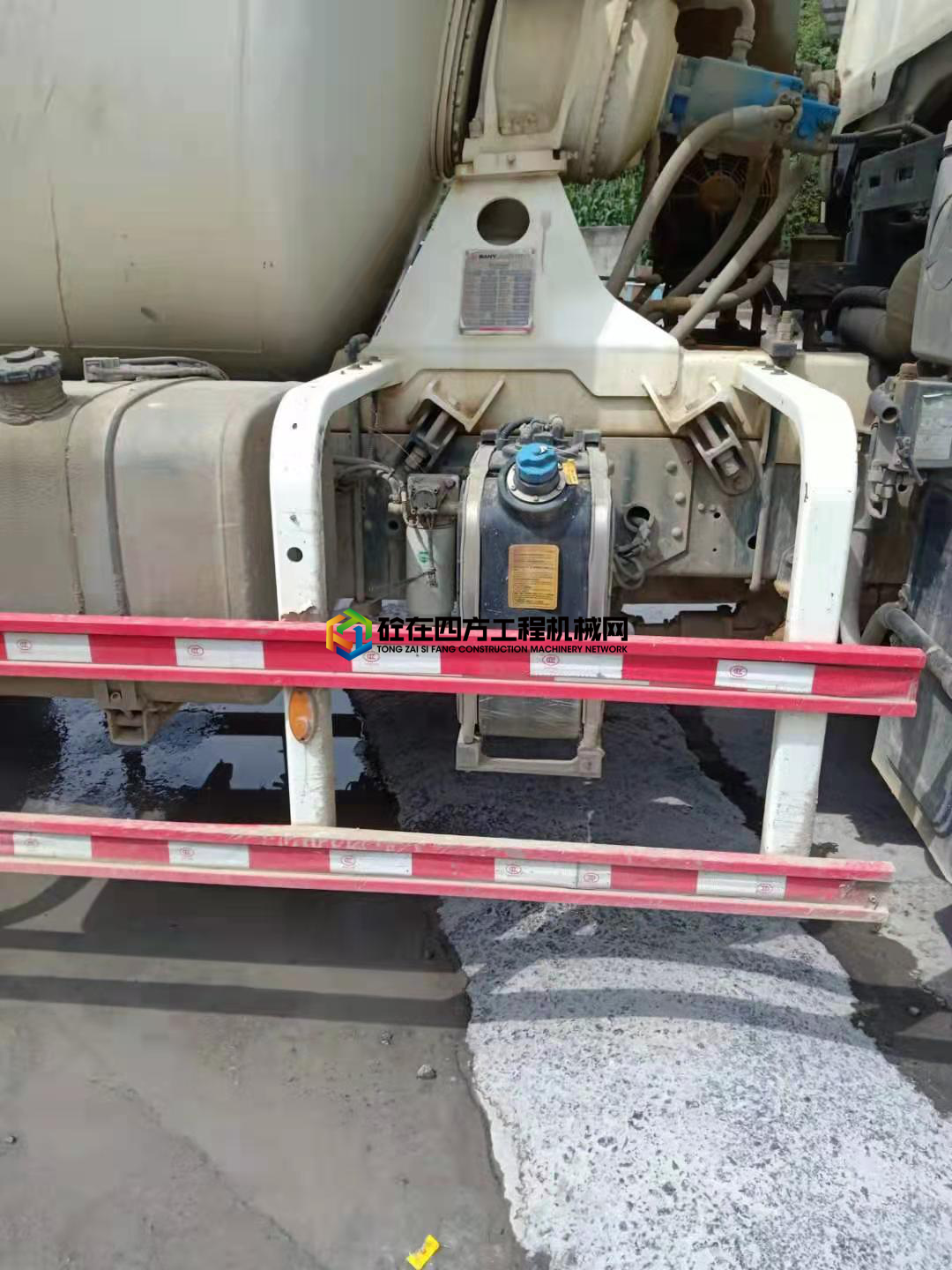 https://images.tongzsf.com/tong/truck_machine/20210719/160f4dda135cb9.jpg