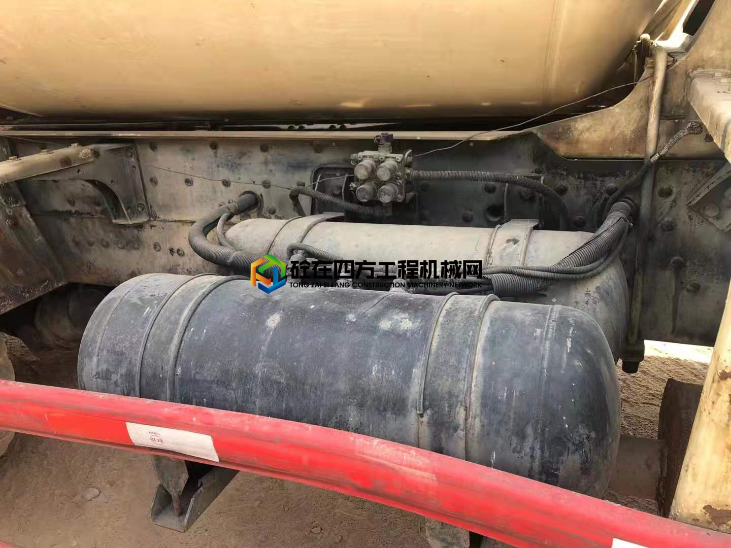https://images.tongzsf.com/tong/truck_machine/20210719/160f5375e0eb4e.jpg