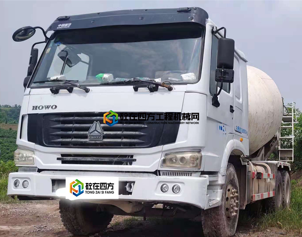 https://images.tongzsf.com/tong/truck_machine/20210720/160f68aca29cd8.jpg