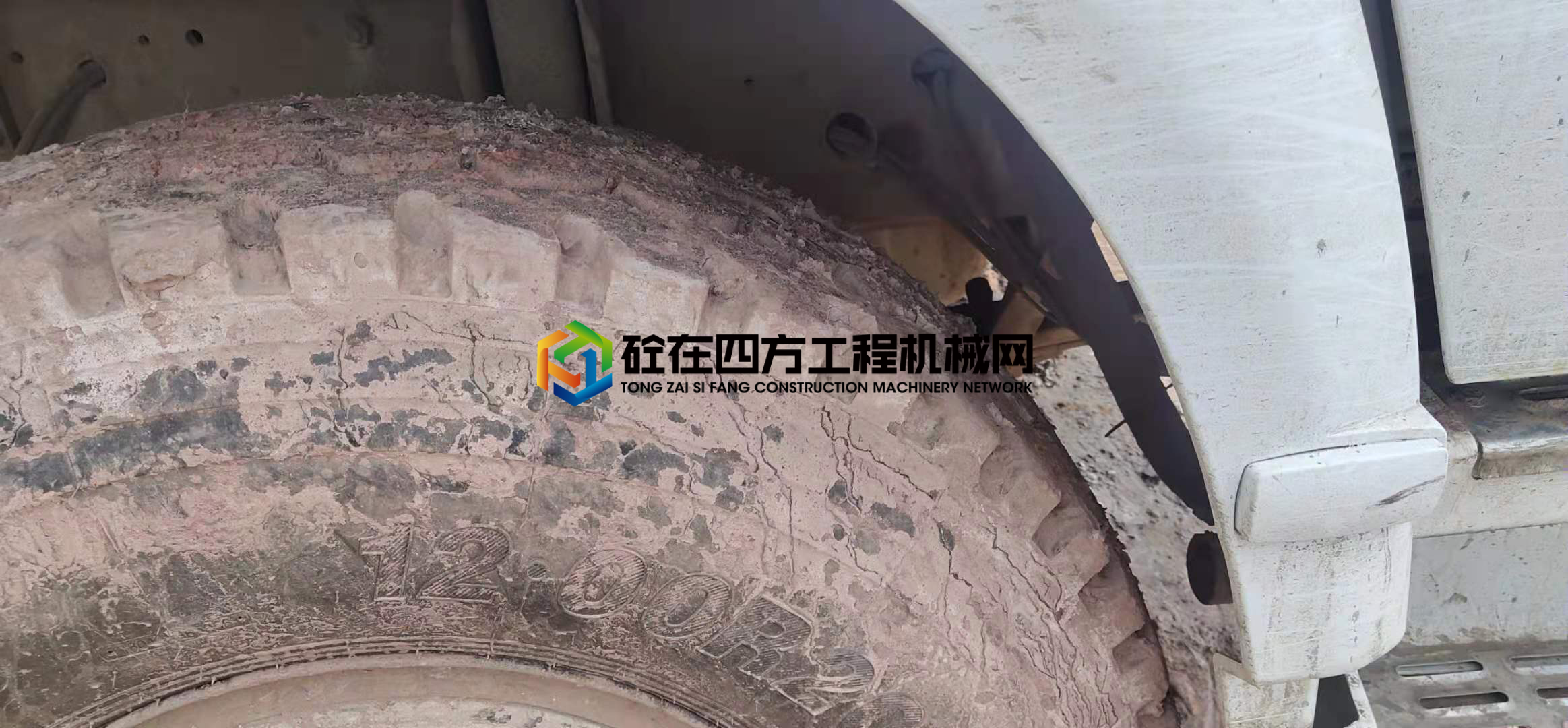 https://images.tongzsf.com/tong/truck_machine/20210720/160f68b024e3fc.jpg