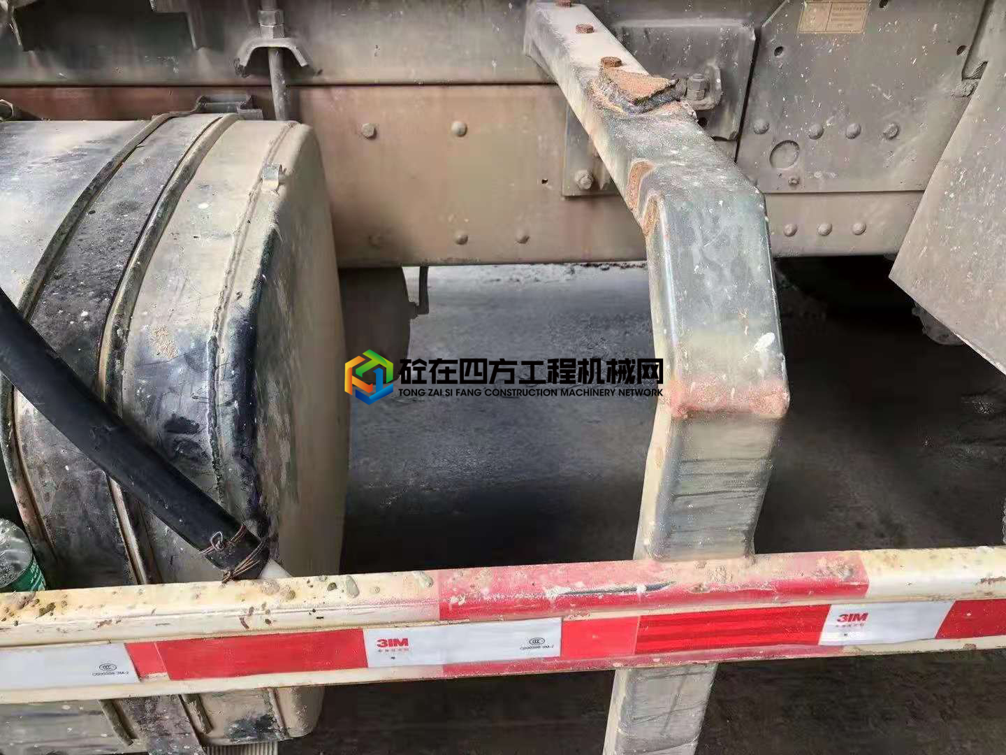 https://images.tongzsf.com/tong/truck_machine/20210720/160f68ef3e972c.jpg