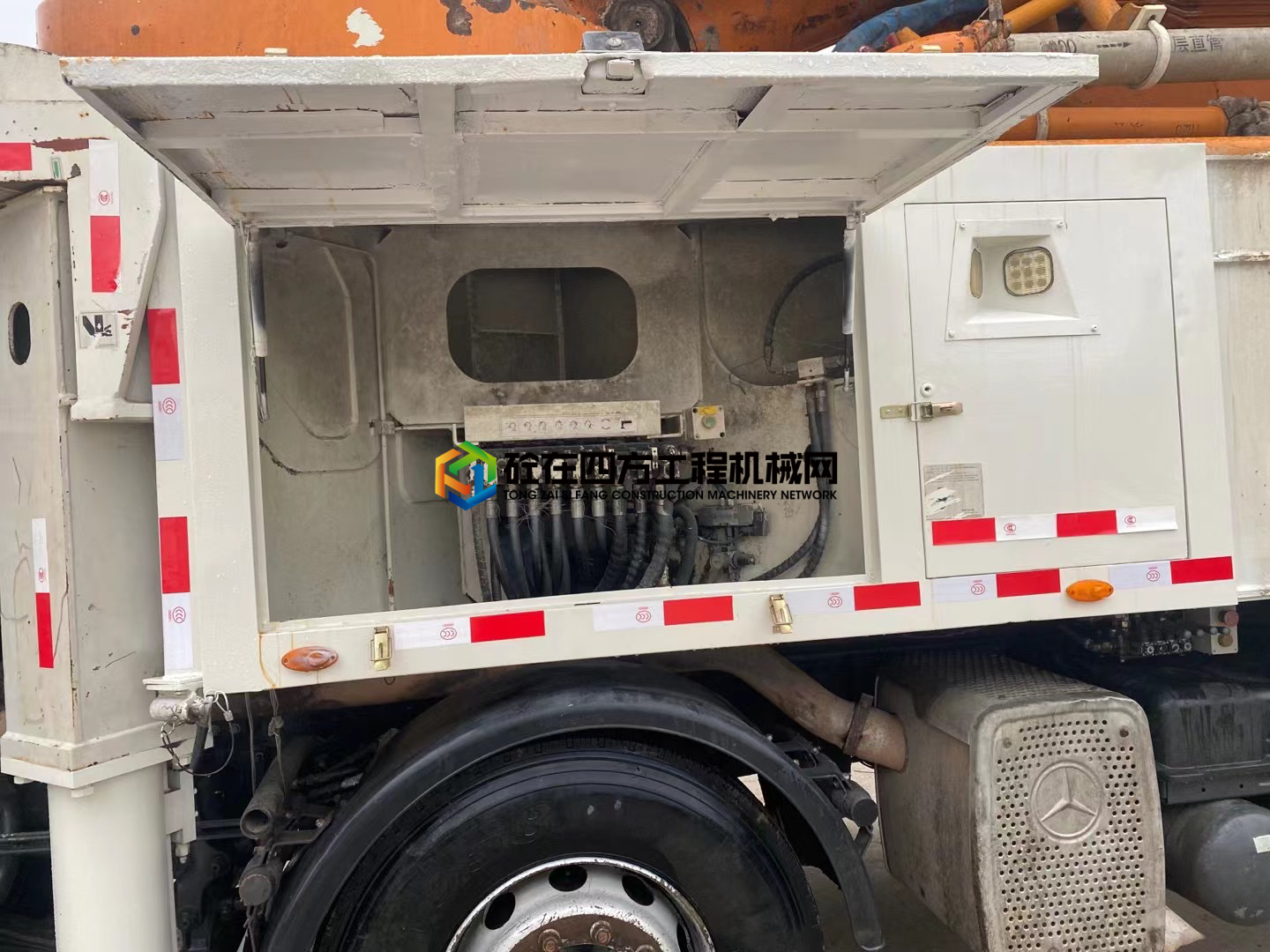 https://images.tongzsf.com/tong/truck_machine/20210721/160f78ff02d265.jpg