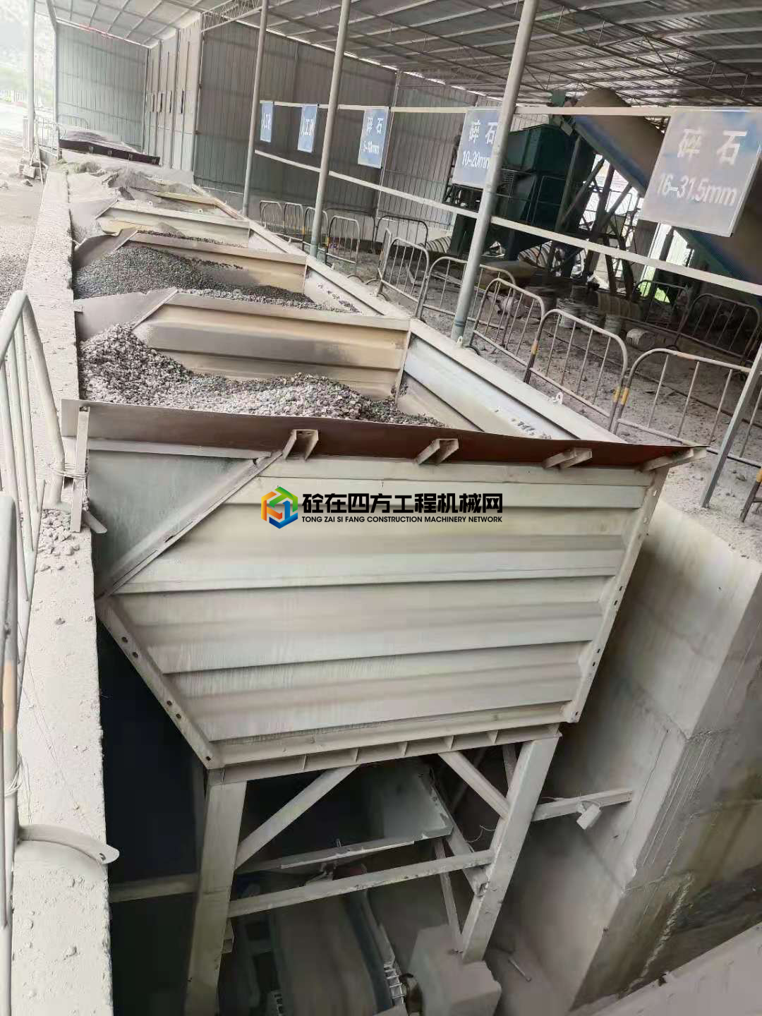 https://images.tongzsf.com/tong/truck_machine/20210721/160f7ba2c92409.jpg