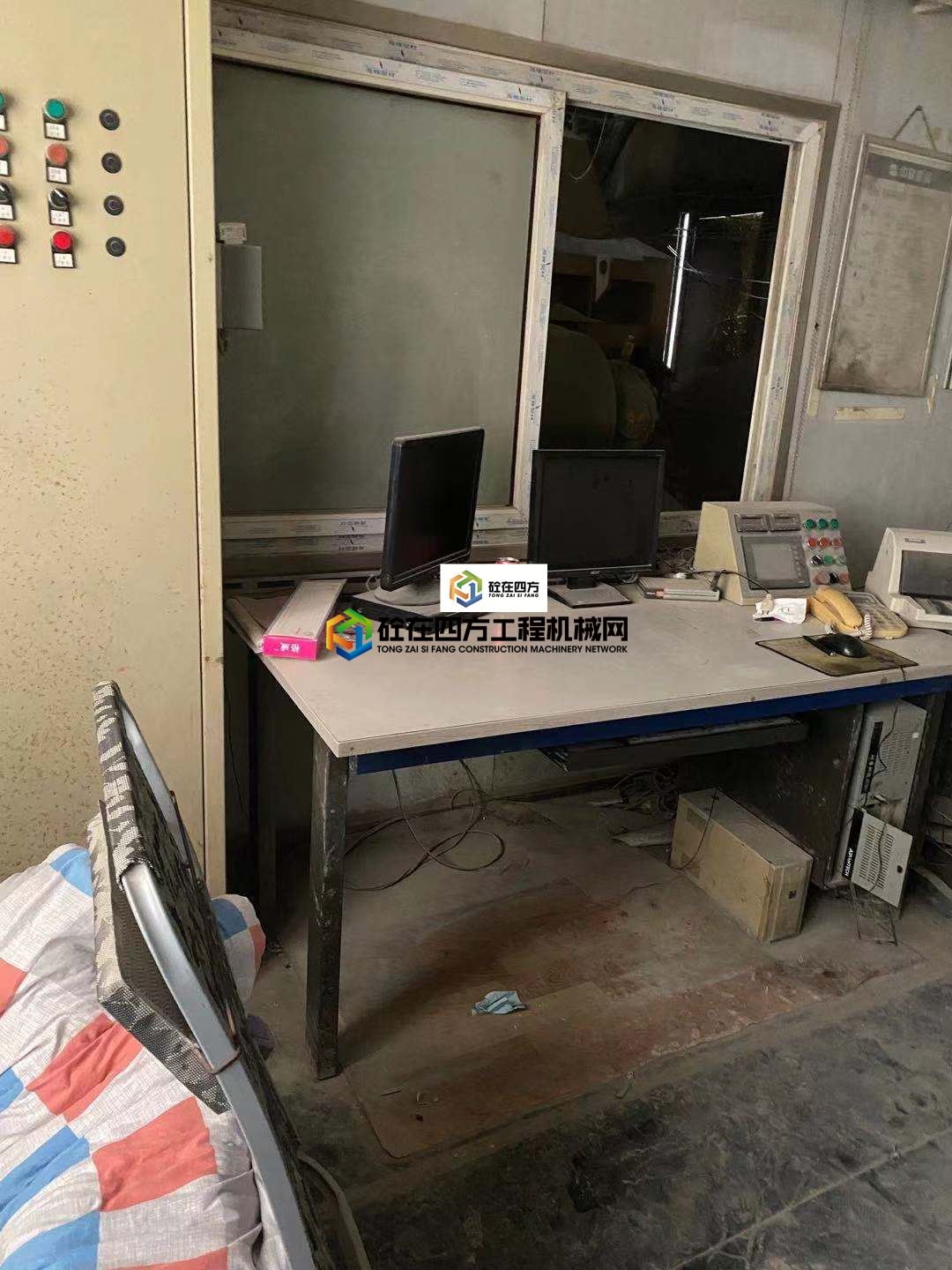 https://images.tongzsf.com/tong/truck_machine/20210721/160f7eee9bd459.jpg